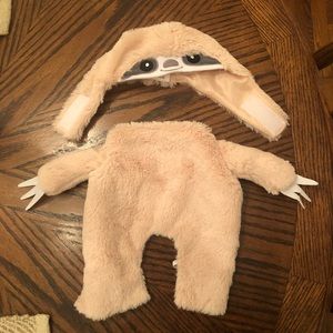 Sloth pet costume